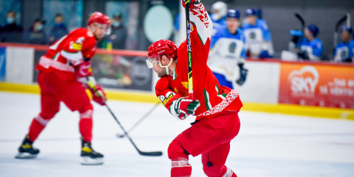 Флаг Белоруссии на чемпионате мира по хоккею заменили на оппозиционный