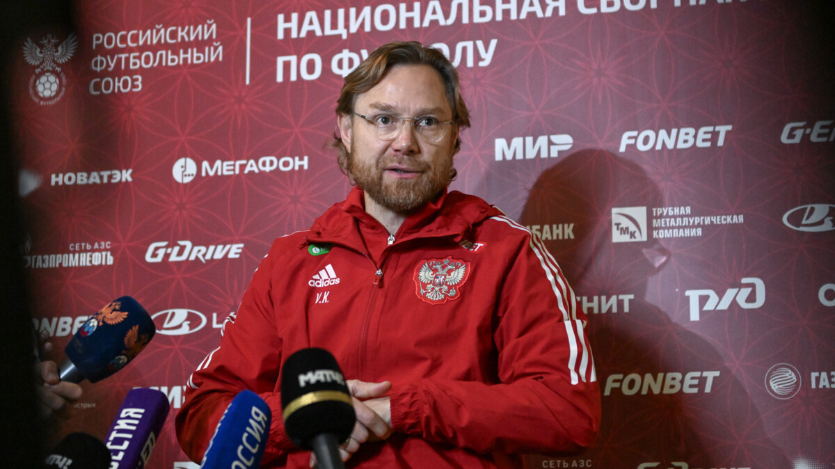 Карпин заявил, что ему «по барабану» слова Абаскаля о совмещении постов в сборной России и «Ростове»