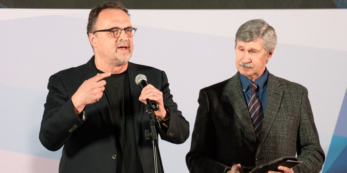 Виктор Гусев получил специальный приз от футбольного клуба «Динамо» на премии «Голос Спорта»