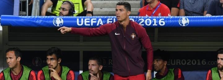 Криштиану Роналду тренирует сборную Португалии