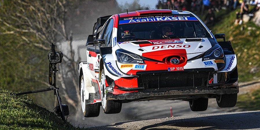 Ожье выиграл третий этап WRC с преимуществом в 0,6 секунды. На спецучастке гонщик попал в ДТП и уехал от полиции