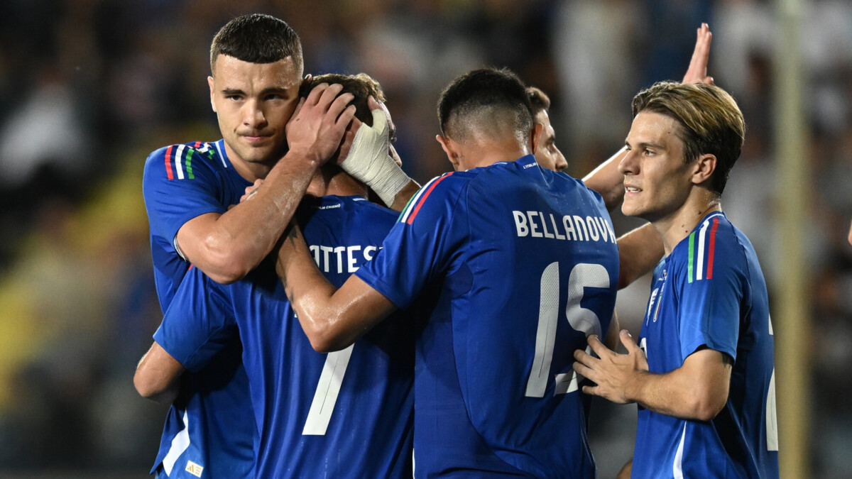 Сборная Италии по футболу обыграла команду Боснии и Герцеговины в товарищеском матче перед стартом Евро‑2024