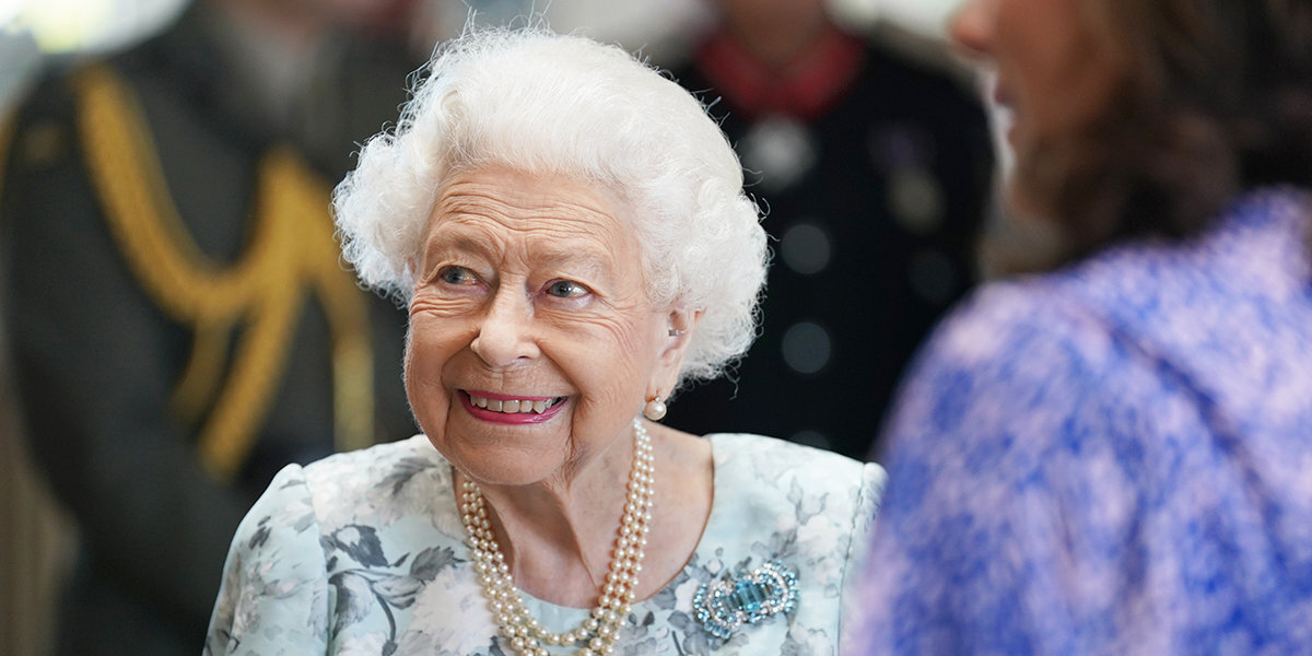 Королева Елизавета II поздравила женскую сборную Англии по футболу с победой на Евро