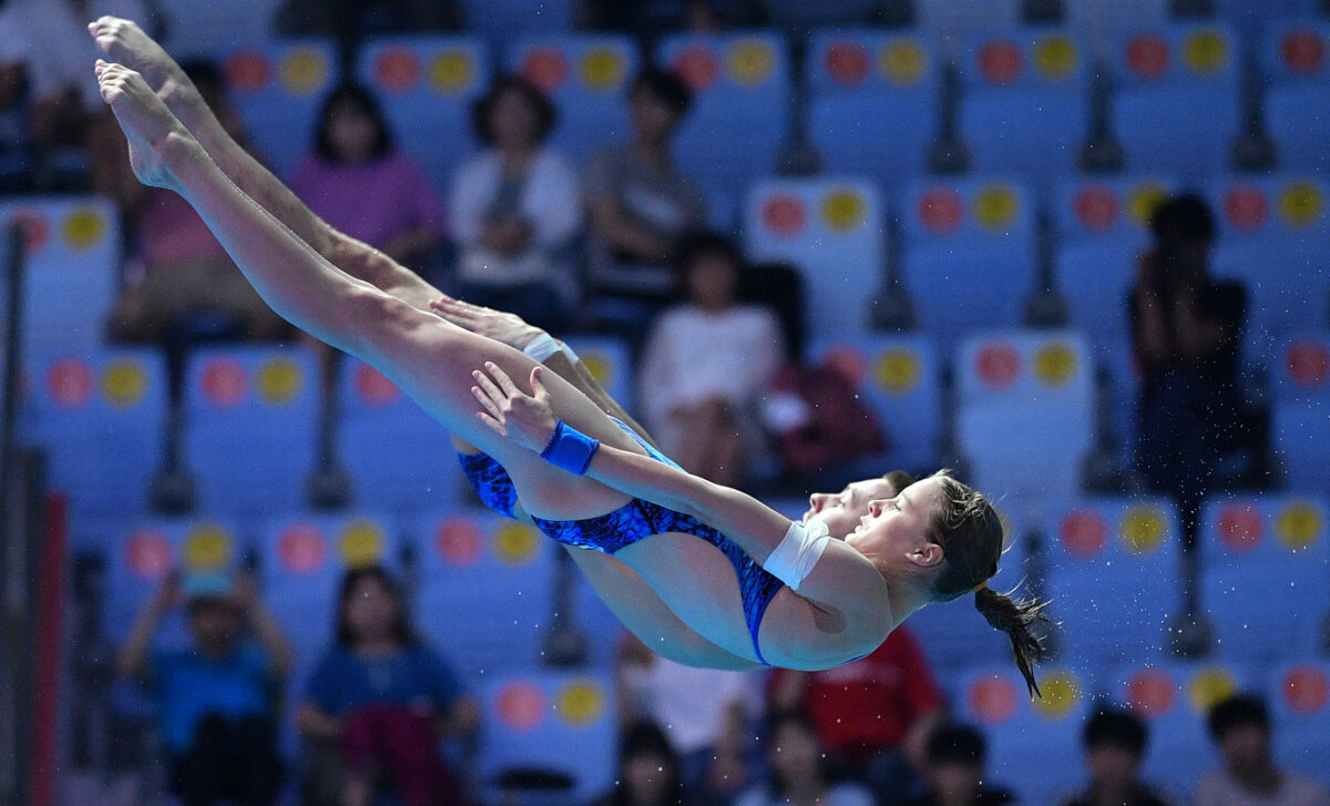 Беляева и Минибаев завоевали золото чемпионата Европы по прыжкам в воду