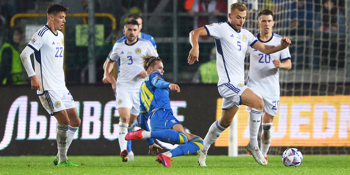 Сборная Украины по футболу не смогла обыграть команду Шотландии и осталась в дивизионе В Лиги наций