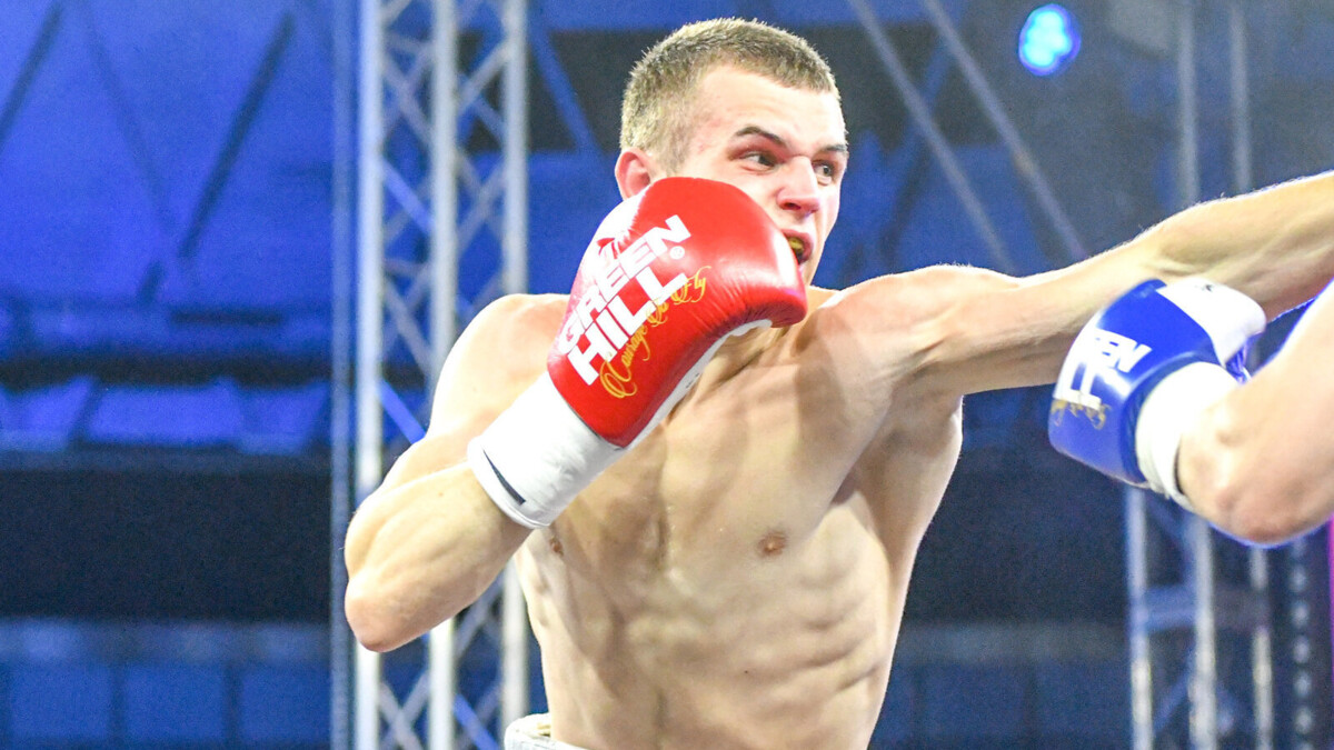 Россиянин Опольский выиграл серебро на молодежном чемпионате Европы по боксу в весе до 60 кг