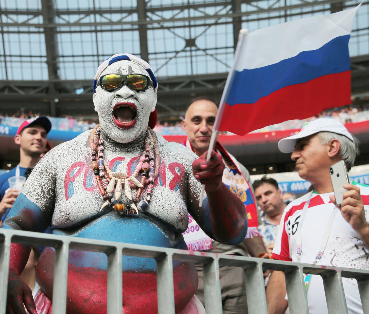Российские болельщики обыграли хорватских в товарищеском матче в Сочи