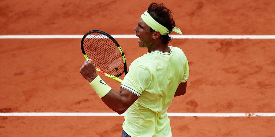 Надаль впервые с 2014 года обыграл Федерера и вышел в финал «Ролан Гаррос» в 12-й раз