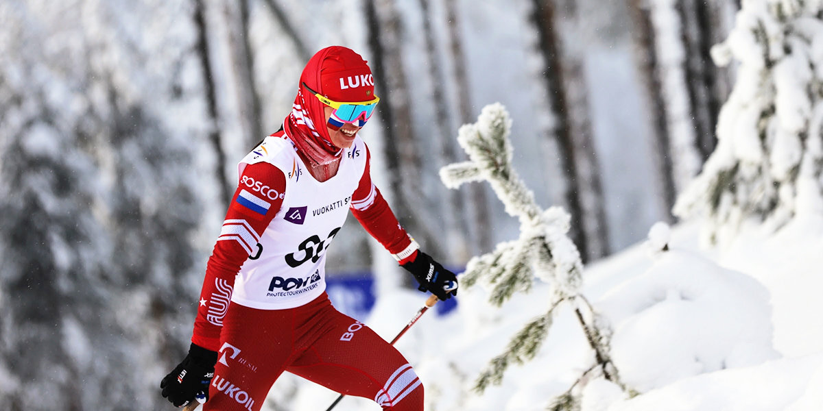 Лыжница Степанова выиграла гонку на 5 км на контрольной тренировке в Ханты‑Мансийске, биатлонистка Каплина — вторая