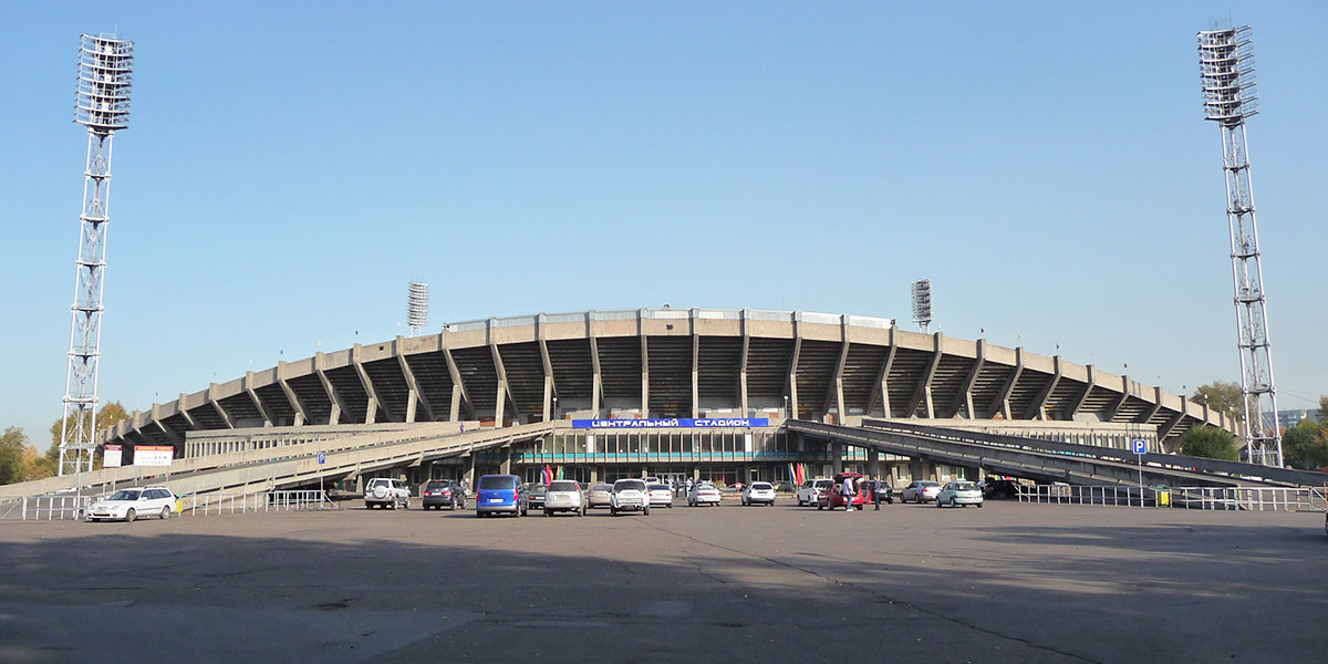 «Енисей» примет «Рубин» в манеже из-за проблем с полем Центрального стадиона