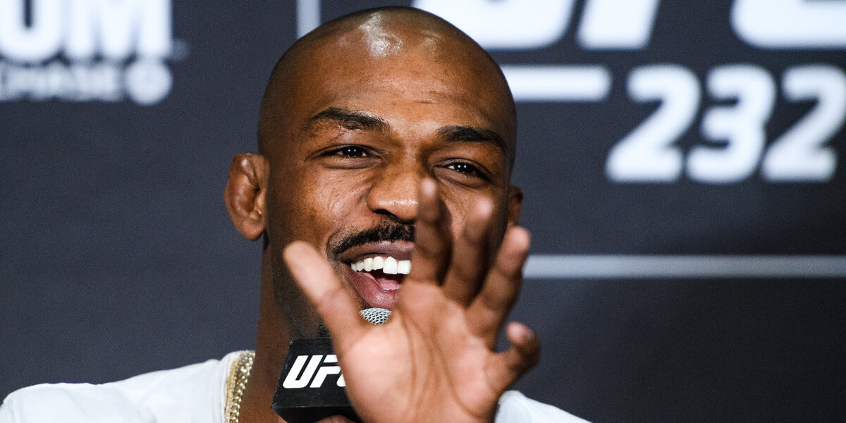 Президент UFC ведет переговоры об отмене единственного поражения Джонса