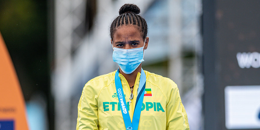 Эфиопка Йехуалав установила новый мировой рекорд в беге на 10 километров