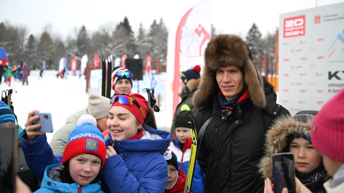 Большунов открыл турнир по лыжным гонкам своего имени в Подмосковье
