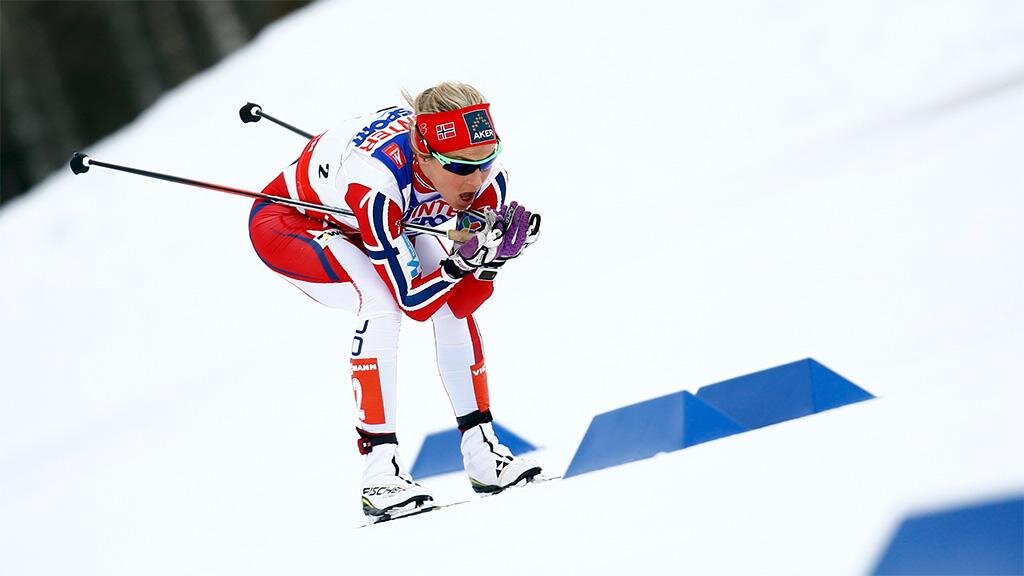 Йохауг победила в скиатлоне на втором этапе КМ, Непряева — 11-я