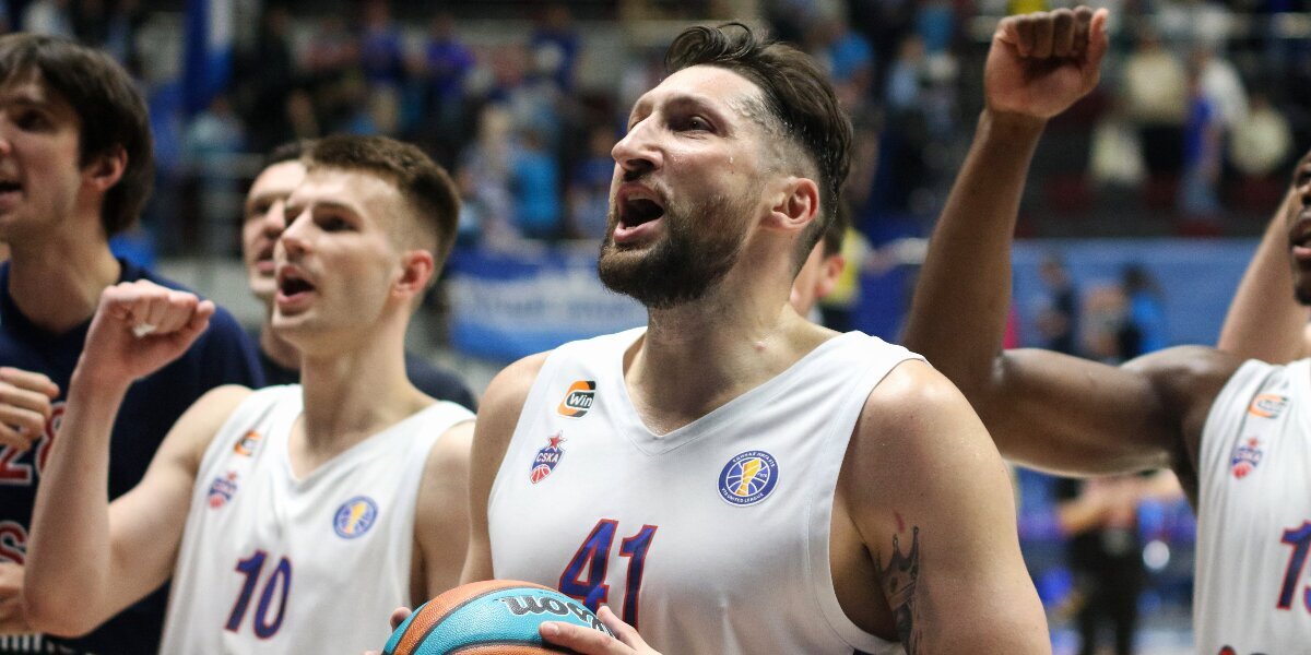 «ЦСКА в матче с МБА показал, что может играть как хорошо, так и безобразно» — баскетболист Курбанов
