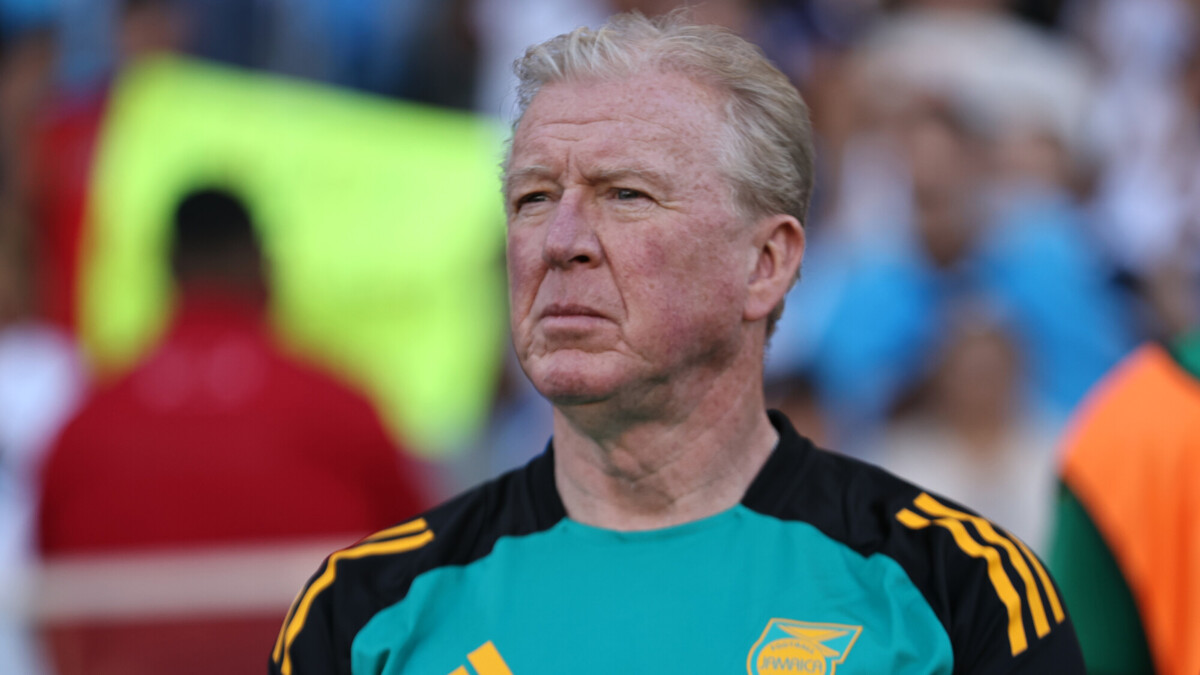 Макларен покинул сборную Ямайки после ничьей с Кюрасао