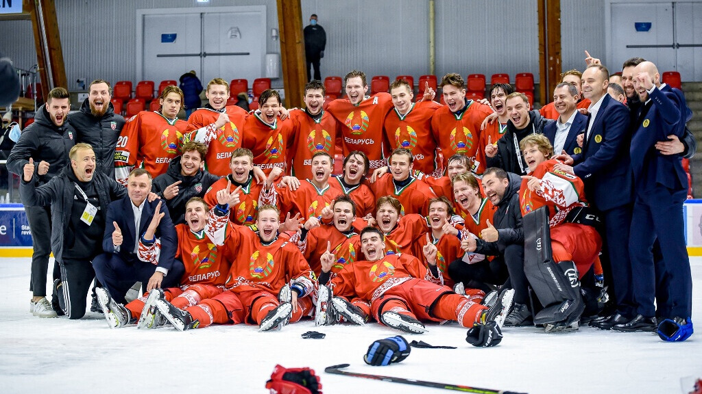 Сборная Белоруссии вышла в финал Кубка будущего по хоккею 3×3