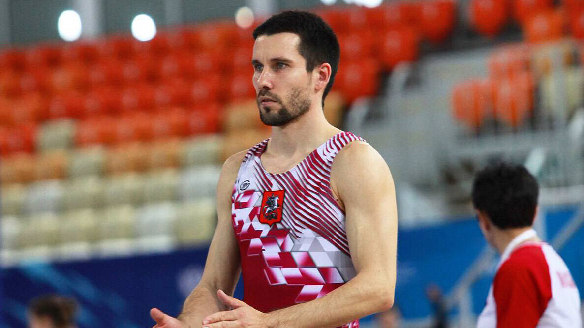 Россиянин Заломин завоевал серебро на чемпионате мира по прыжкам на батуте