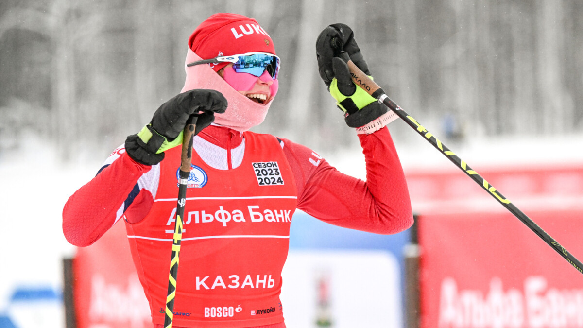 Лыжница Фалеева выиграла спринт на этапе Кубка России в Казани, победительница пролога Кириллова упала в решающем забеге