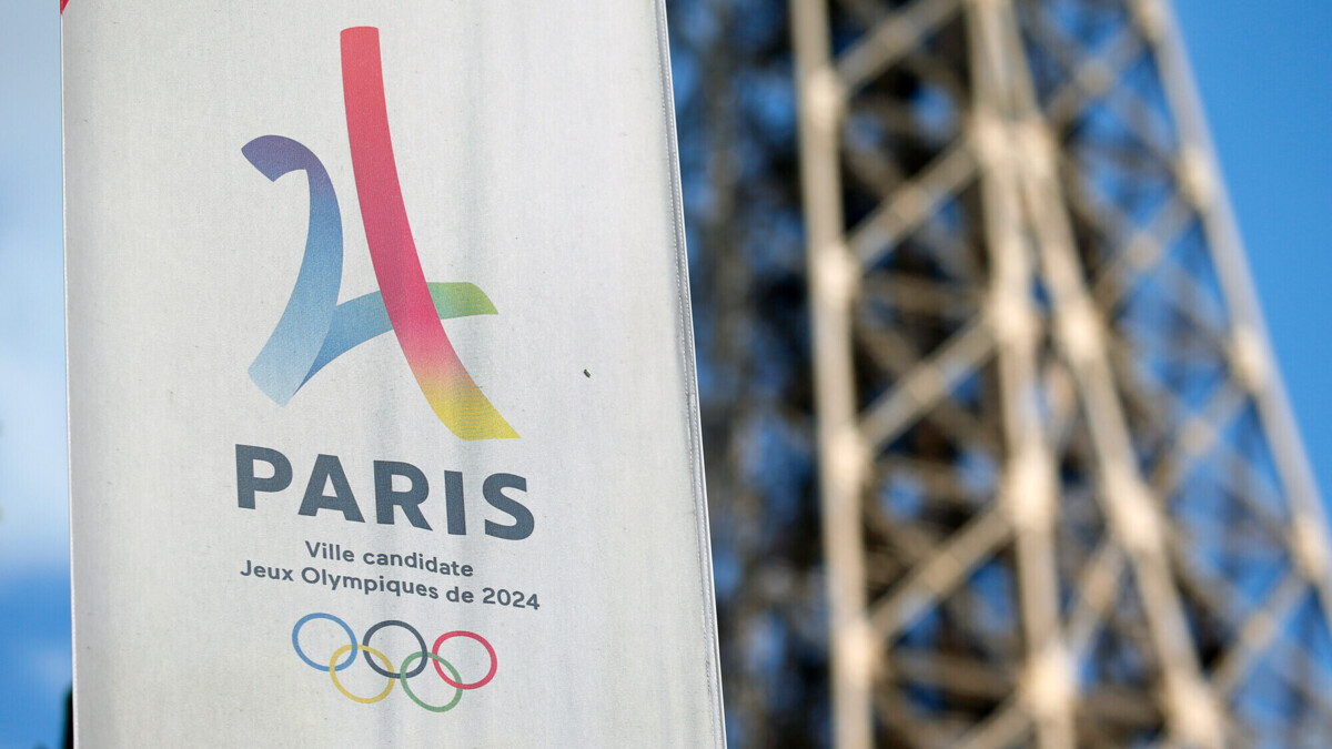 Макрон рассказал, где может пройти церемония открытия Олимпийских игр в Париже в случае отказа от варианта с Сеной