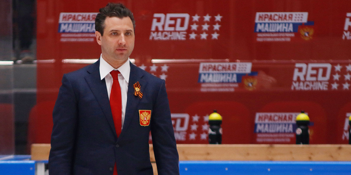 Назначение Ротенберга в сборную «России 25» принесет огромную пользу российскому хоккею, считает Артюхин