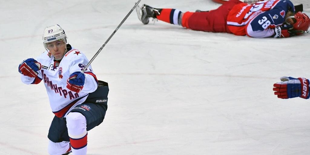 Гусев не собирается уезжать в НХЛ