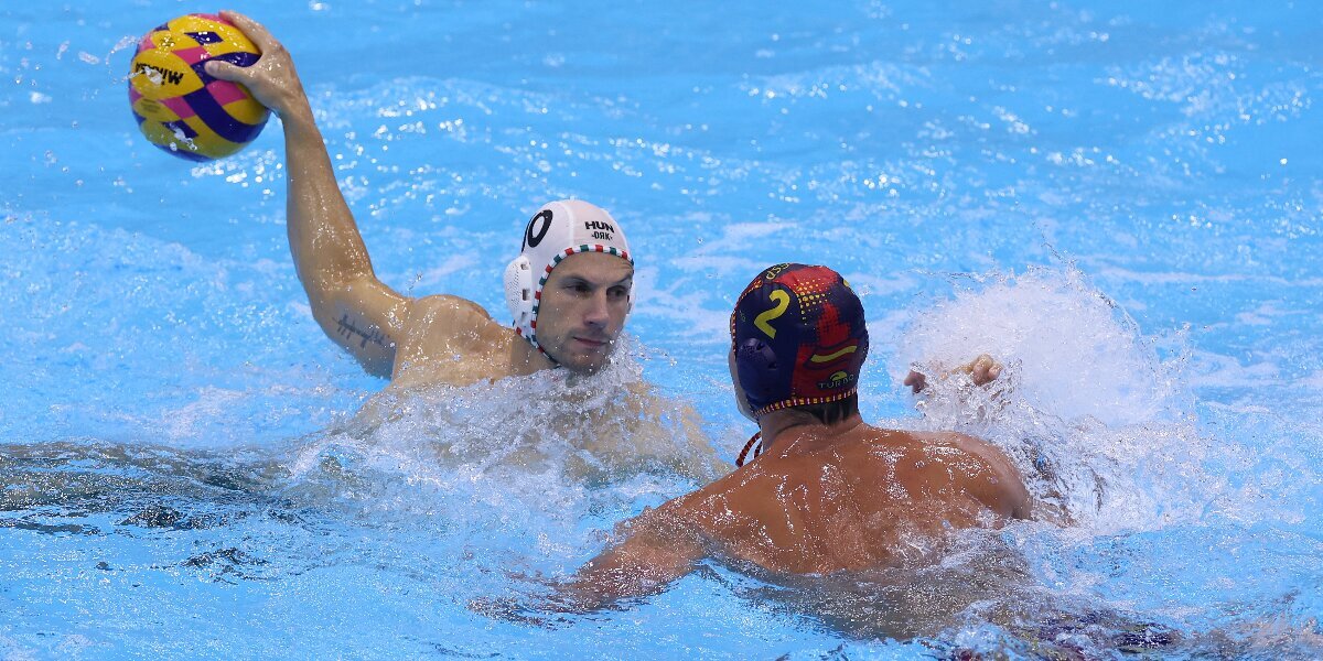 Сборные Венгрии и Греции по водному поло стали финалистами чемпионата мира