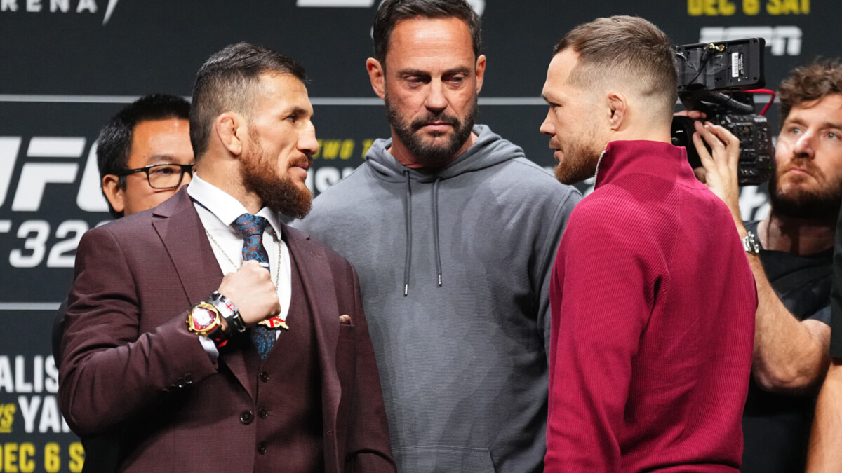 Петр Ян и Двалишвили провели битву взглядов в Лас‑Вегасе