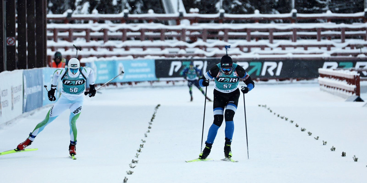 Халили выиграл спринт на этапе Кубка России по биатлону в Ханты-Мансийске