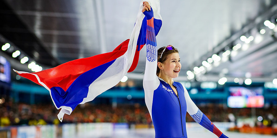Фаткулина принесла российским конькобежцам первую победу в новом сезоне на Кубке мира