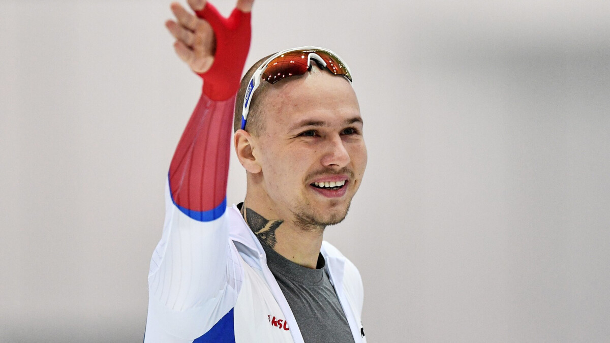 Кулижников завоевал второе золото на этапе Кубка мира в Норвегии, Мурашов — второй