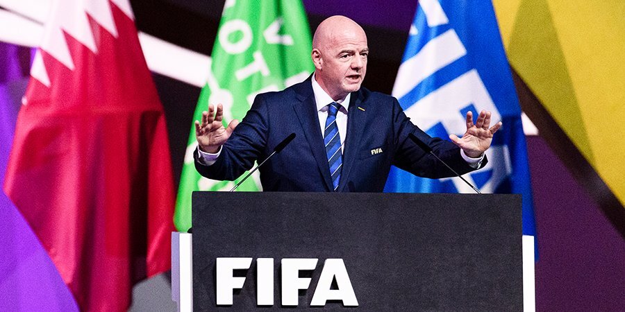 ФИФА призвала участников ЧМ в Катаре сконцентрироваться на футболе, а не на политике