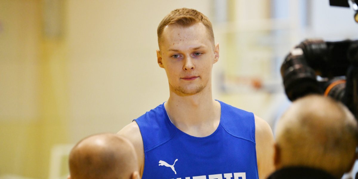 Баскетболист сборной России Лопатин отметил важность проведения товарищеских матчей в Сербии
