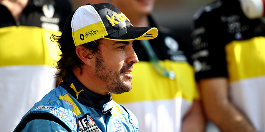 Алонсо избежал штрафа в пять позиций на Гран-при Турции