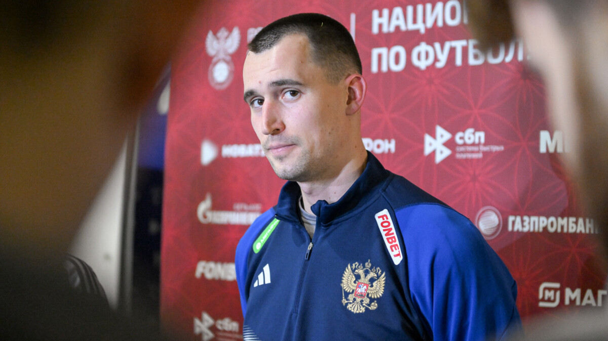 Лантратов является достойной заменой Акинфееву в сборной России, считает экс‑вратарь «Локомотива» Поляков