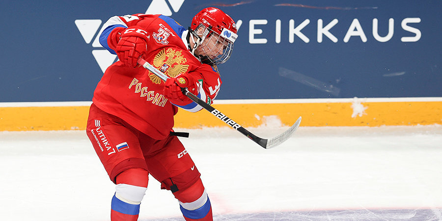Мичков стал автором третьей заброшенной шайбы сборной России в матче с Чехией. Гол ошибочно записали на Воронкова
