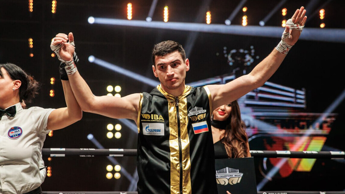 Боксер Агрба проведет бой с аргентинцем Лопесом на турнире RCC в Екатеринбурге