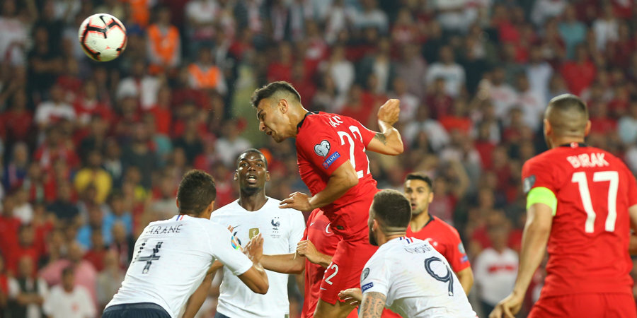 Сборная Турции обыграла Францию и возглавила группу отбора на Евро-2020