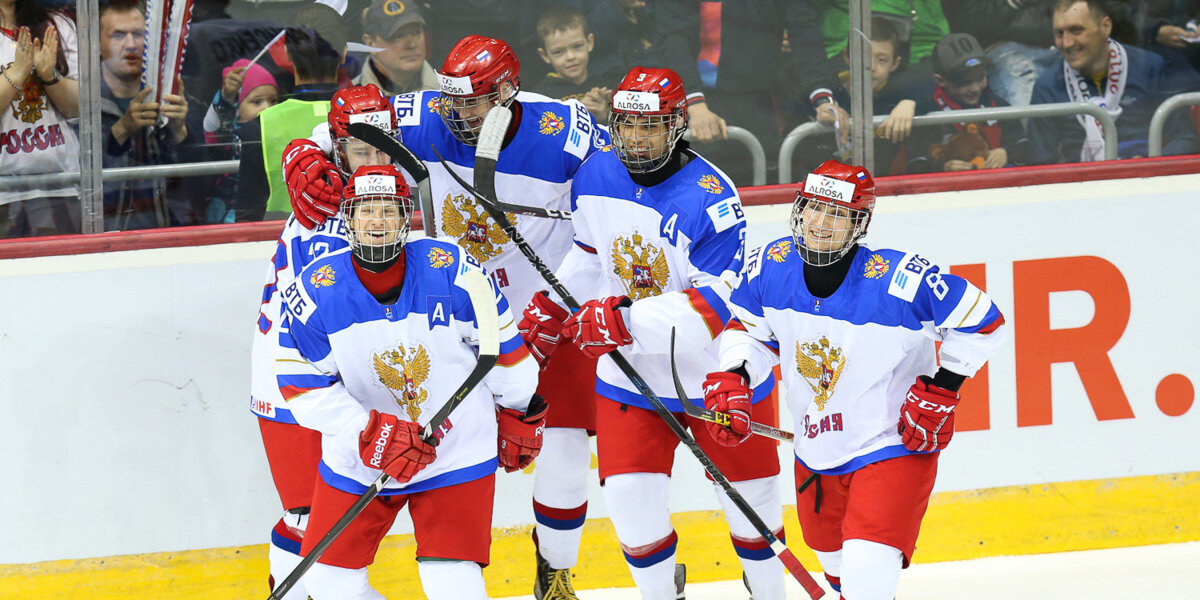 Российские хоккеисты по буллитам победили Словакию и сыграют с американцами в плей-офф