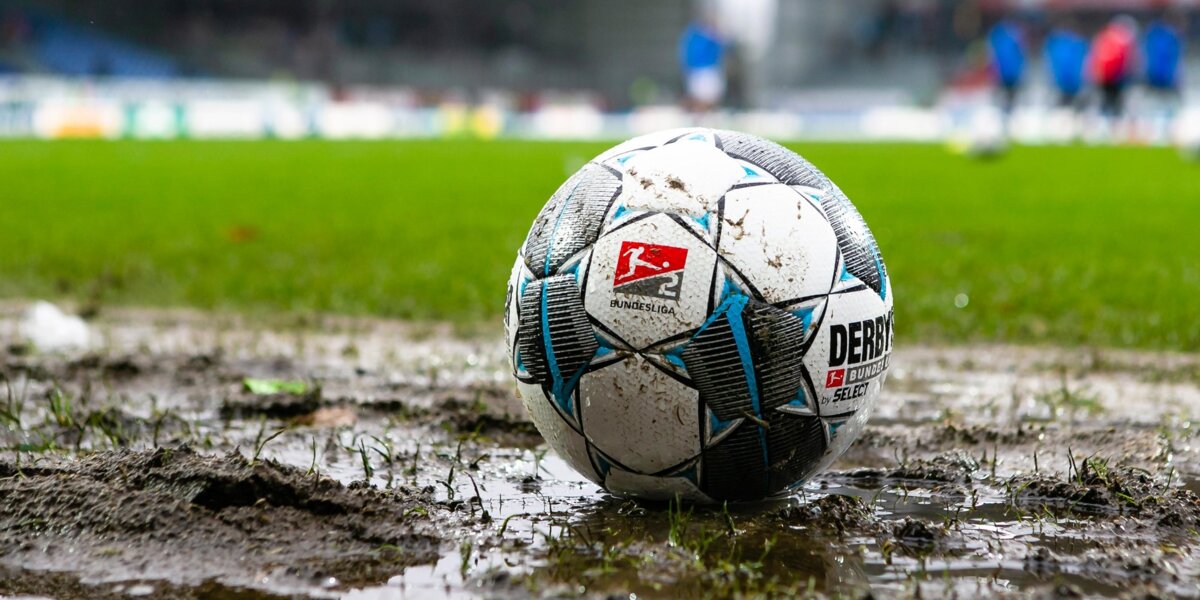 В Германии 36 клубов выступают за то, чтобы доиграть сезон