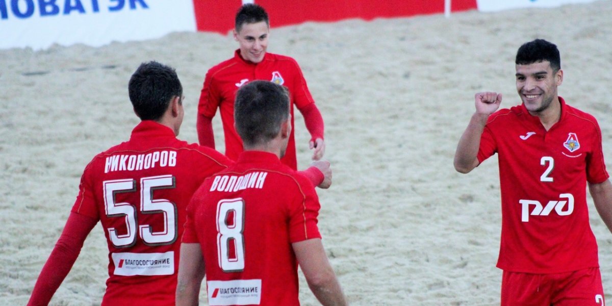 «Локомотив» нанес «Кристаллу» первое поражение в текущем сезоне ЧР по пляжному футболу