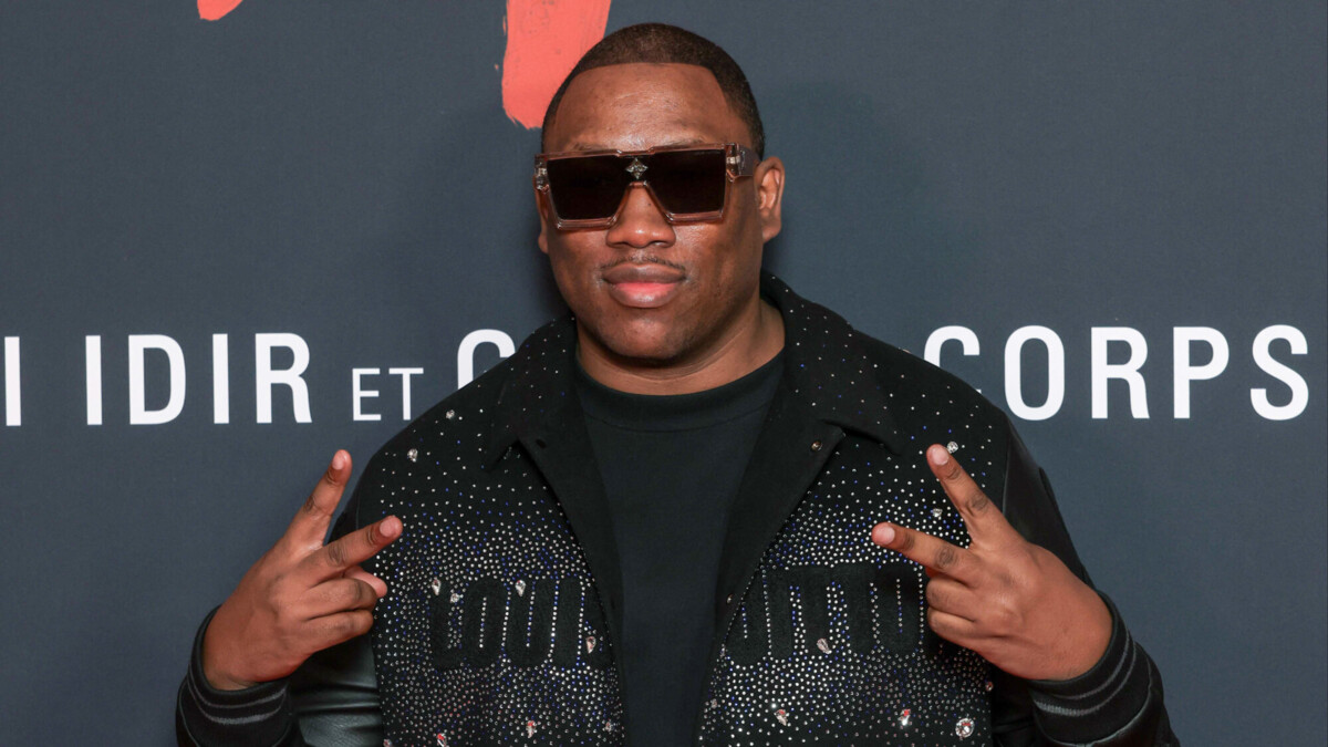 Французский рэпер захотел получить российское гражданство, впечатлившись игрой Сафонова