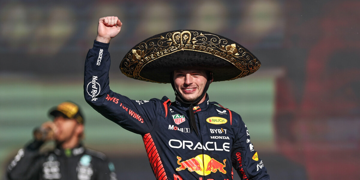 Пилот «Ред Булл» Ферстаппен выиграл Гран‑при Мексики и обновил рекорд «Формулы‑1»