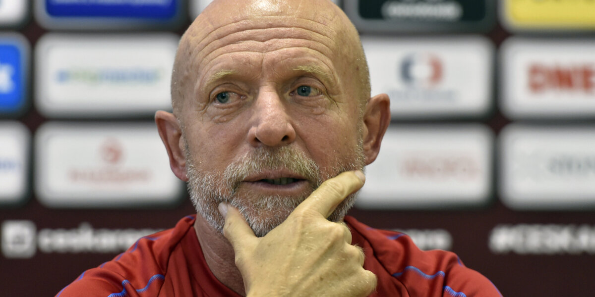 Главный тренер сборной Чехии ушел в отставку после поражения от России
