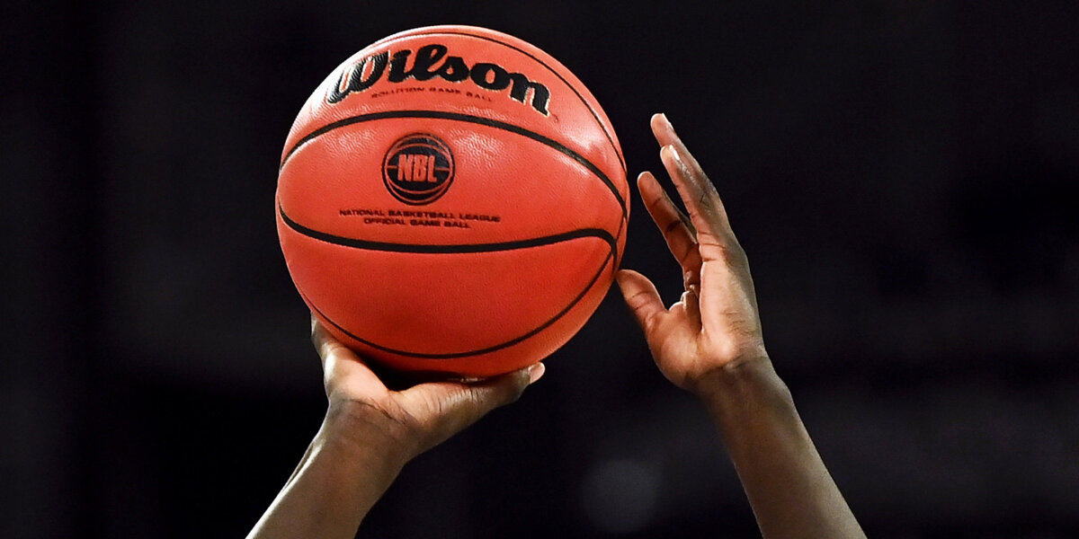 НБА отклонила запрос игрока об отказе от вакцинации из-за религии