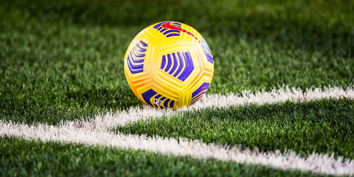 Международный совет футбольных ассоциаций внес изменения в определение офсайда