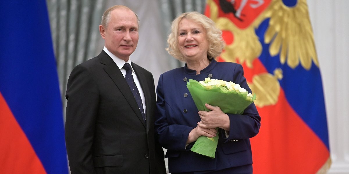 «Благодарна Владимиру Путину за то, что он хорошо относится к нашим фигуристам». Чайковская — о почетной грамоте от президента