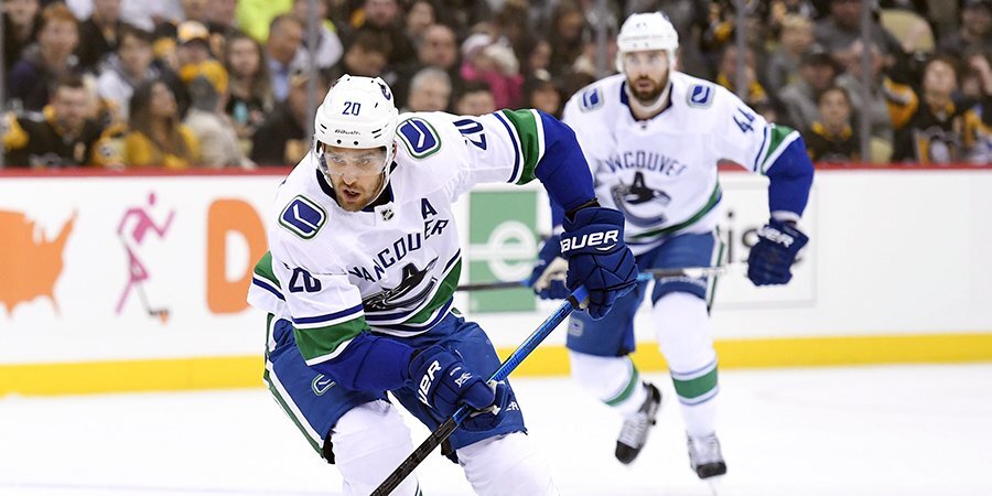 НХЛ перенесла начало плей-офф из-за вспышки коронавируса в «Ванкувере»