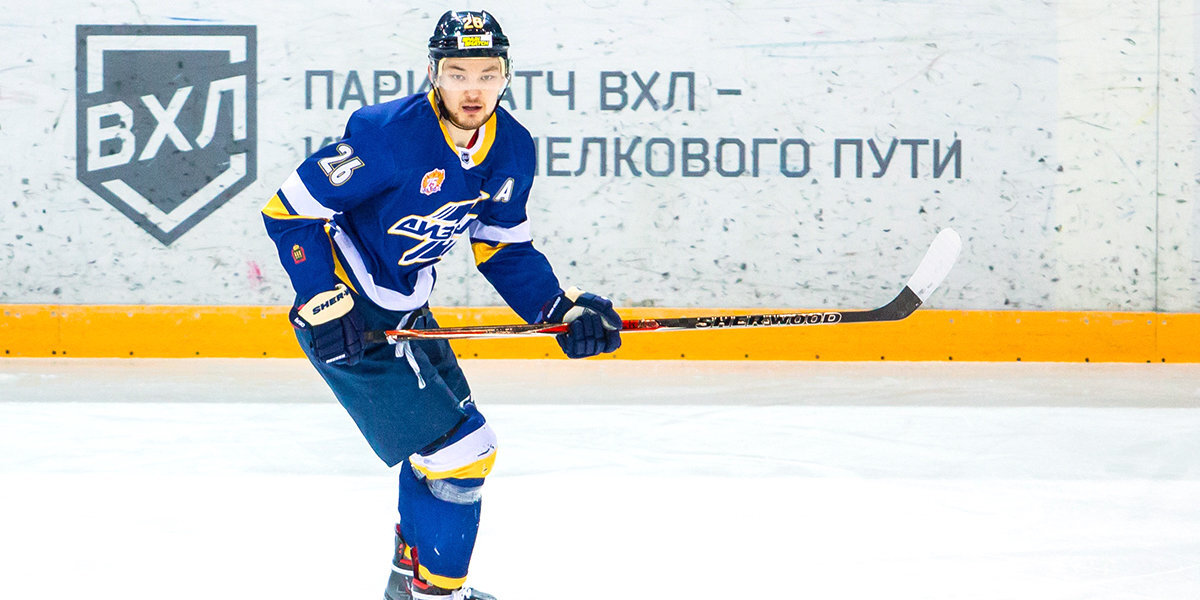 «Дизель» не отпускает хоккеиста, который готов заплатить за себя два миллиона рублей