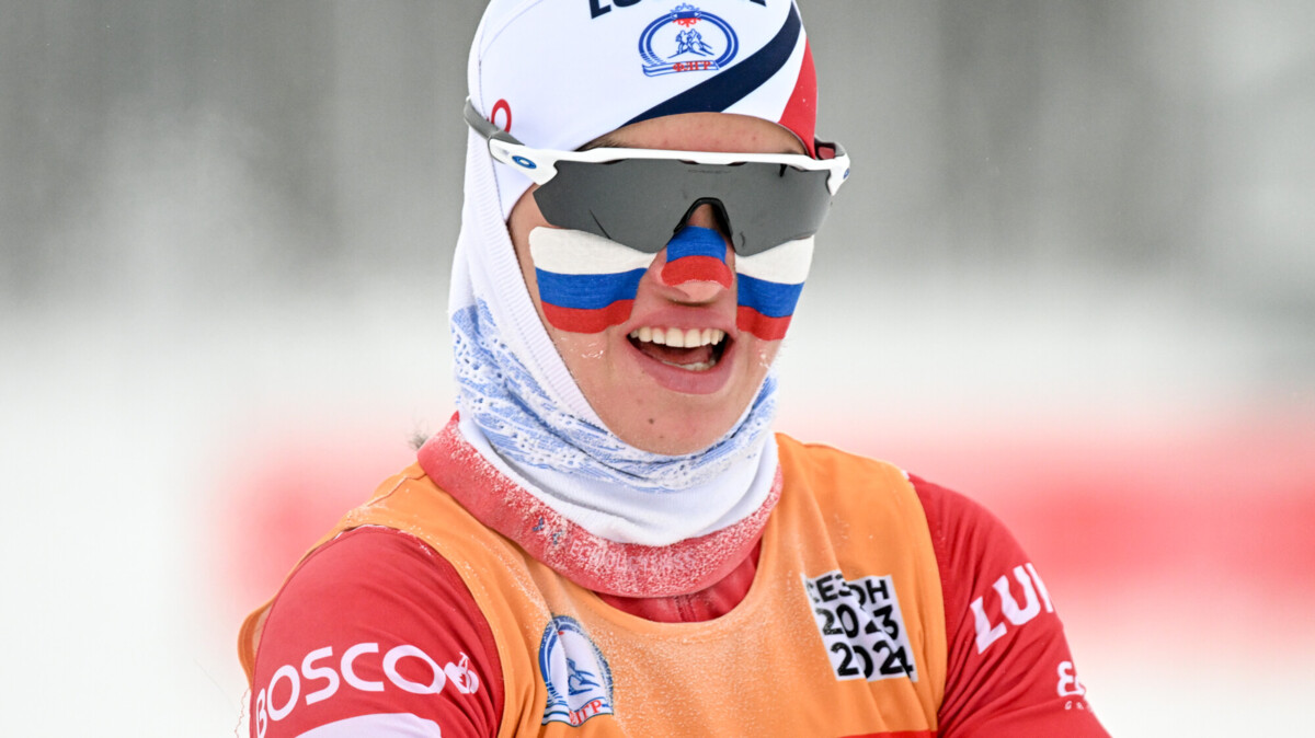 Степанова выиграла гонку свободным стилем на этапе Кубка России в Казани. Видео